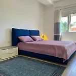 Seascape Vista, Luxury Seaview סרנדה
